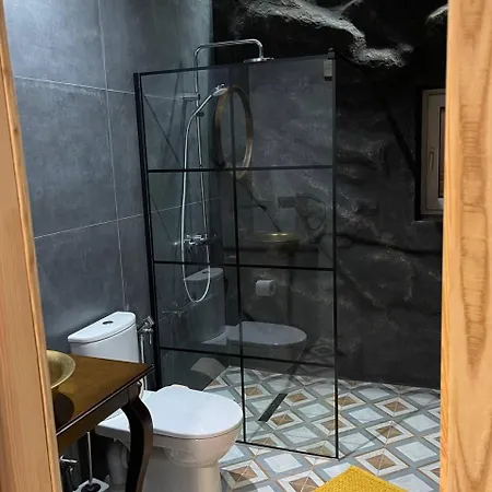 оберіг Aparthotel 3*